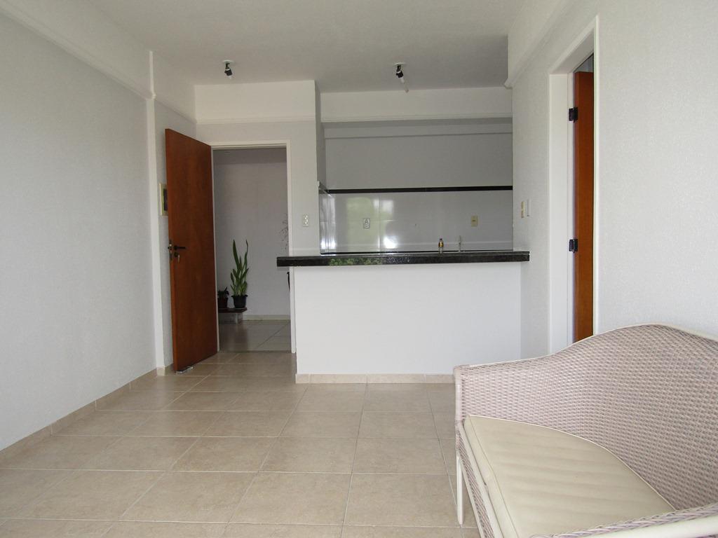 Apartamento à venda com 1 quarto, 48m² - Foto 13