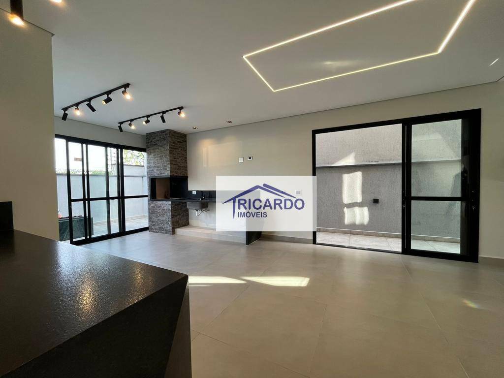 Sobrado à venda com 4 quartos, 268m² - Foto 5