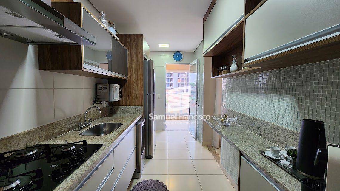 Apartamento à venda com 3 quartos, 97m² - Foto 9