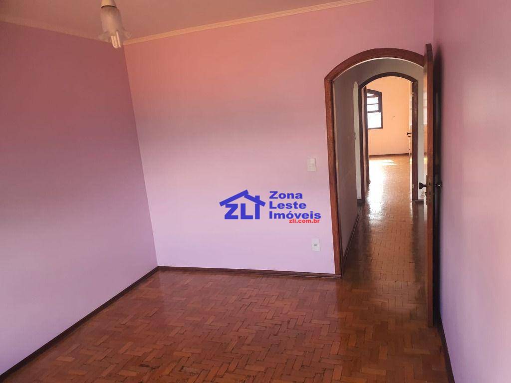 Sobrado à venda com 4 quartos, 380m² - Foto 37