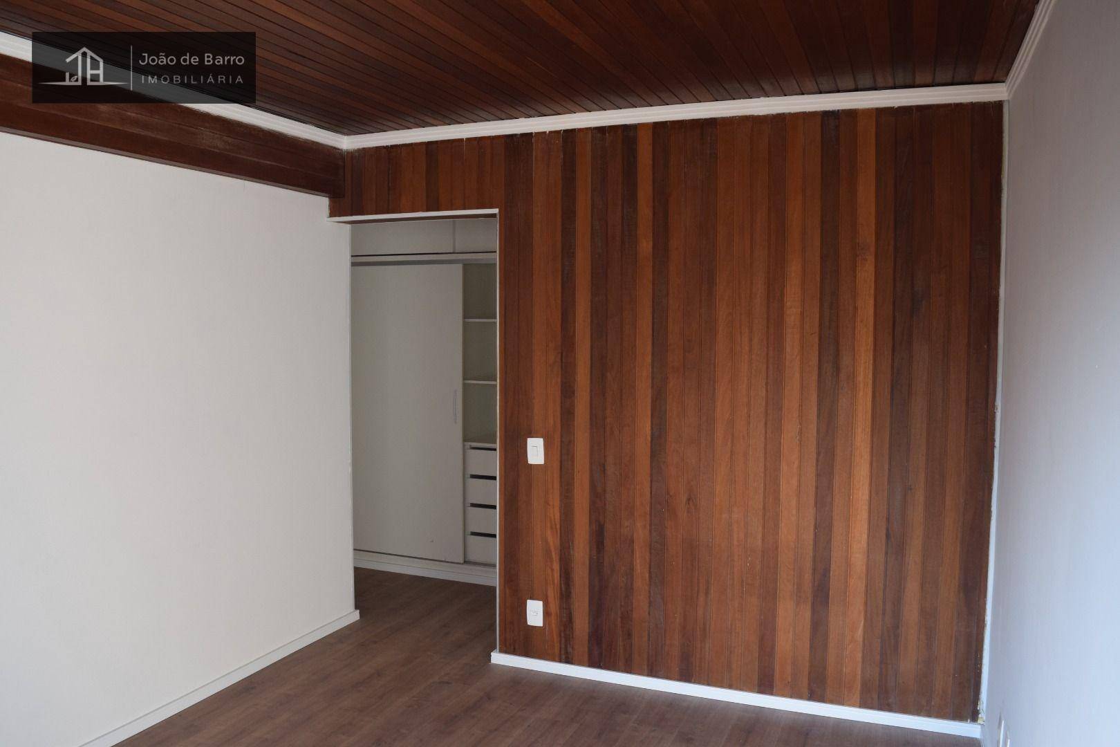 Apartamento para alugar com 3 quartos, 127m² - Foto 8