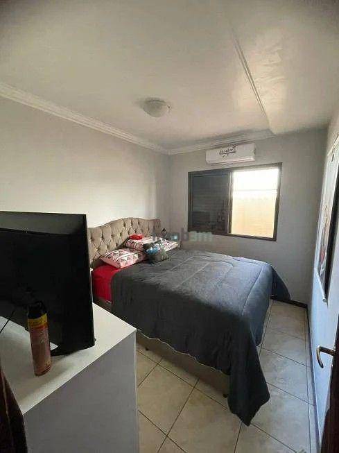 Casa à venda com 5 quartos, 300m² - Foto 15