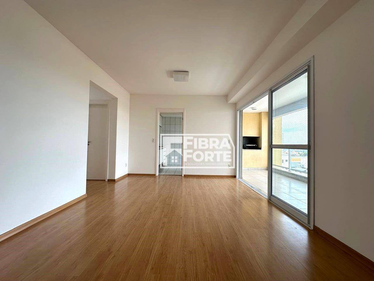 Apartamento para alugar com 3 quartos, 109m² - Foto 5