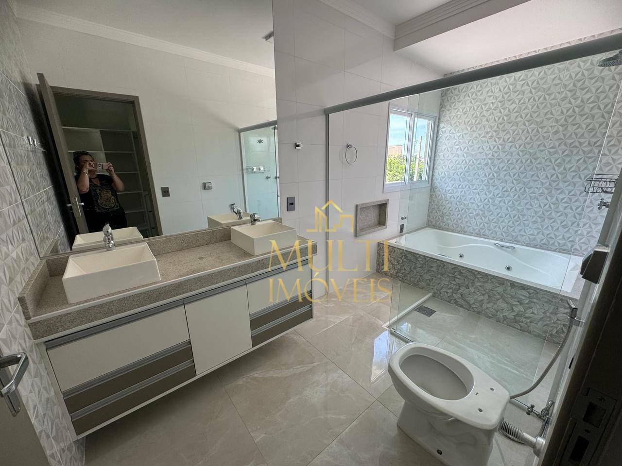 Casa de Condomínio à venda com 3 quartos, 162m² - Foto 3