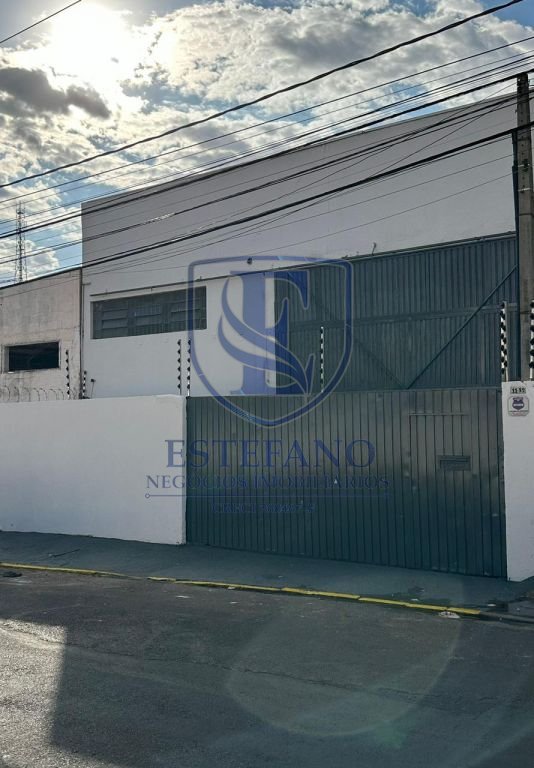 Depósito-Galpão-Armazém para alugar com 2 quartos, 330m² - Foto 1