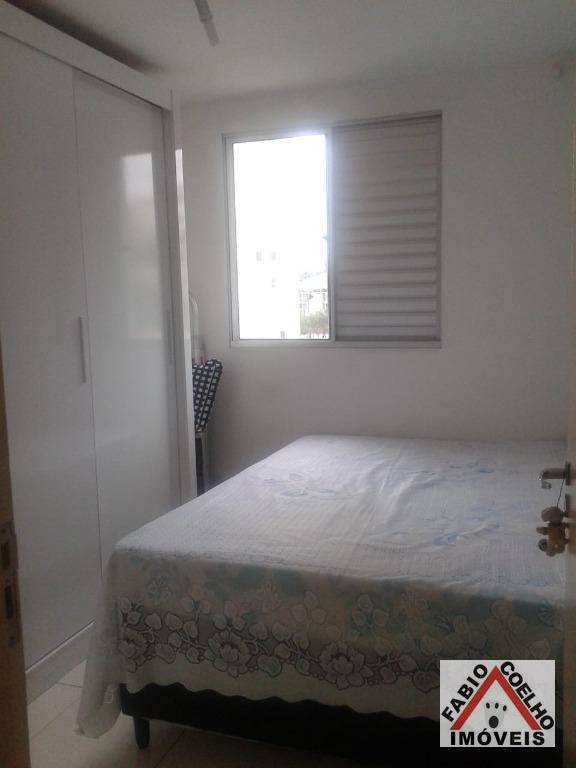 Apartamento à venda com 2 quartos, 45m² - Foto 3