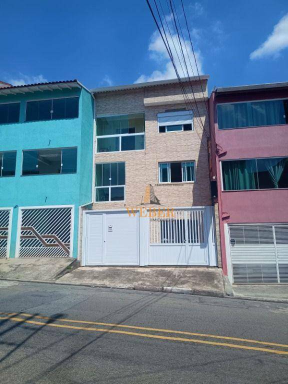 Sobrado à venda com 3 quartos, 160m² - Foto 1