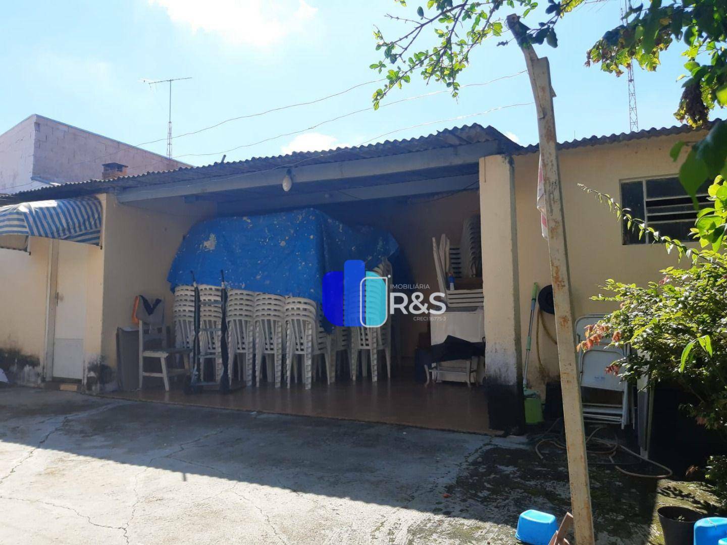 Casa à venda com 3 quartos, 151m² - Foto 8