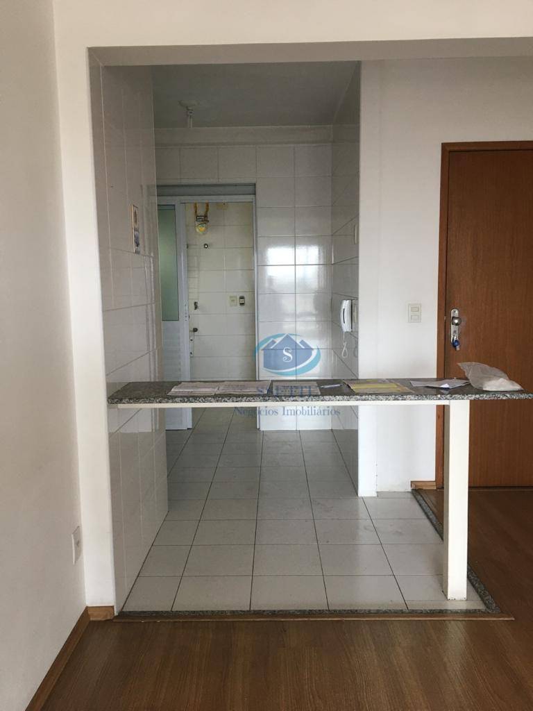 Apartamento à venda com 2 quartos, 67m² - Foto 7