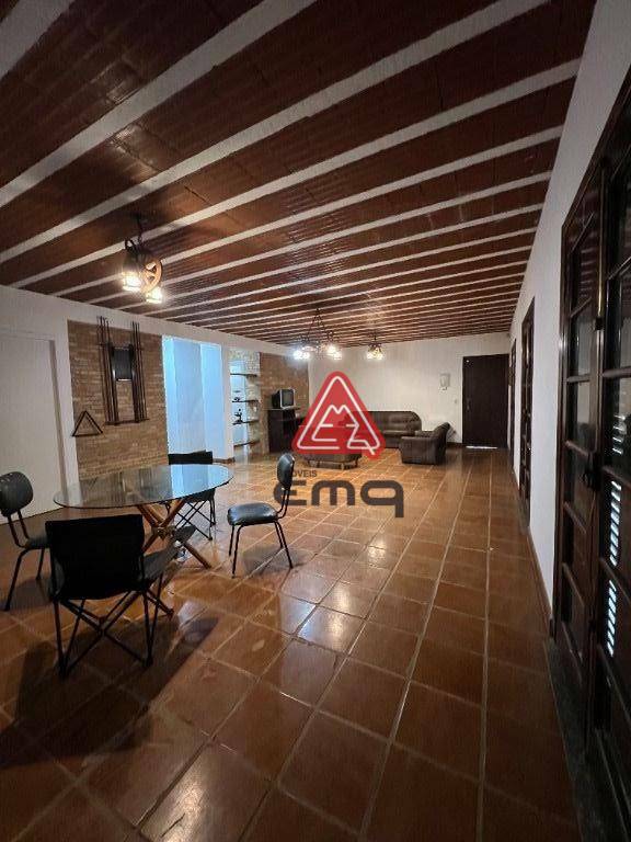 Chácara à venda com 11 quartos, 600m² - Foto 10