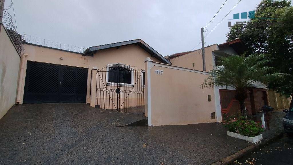 Casa à venda com 3 quartos, 136m² - Foto 2