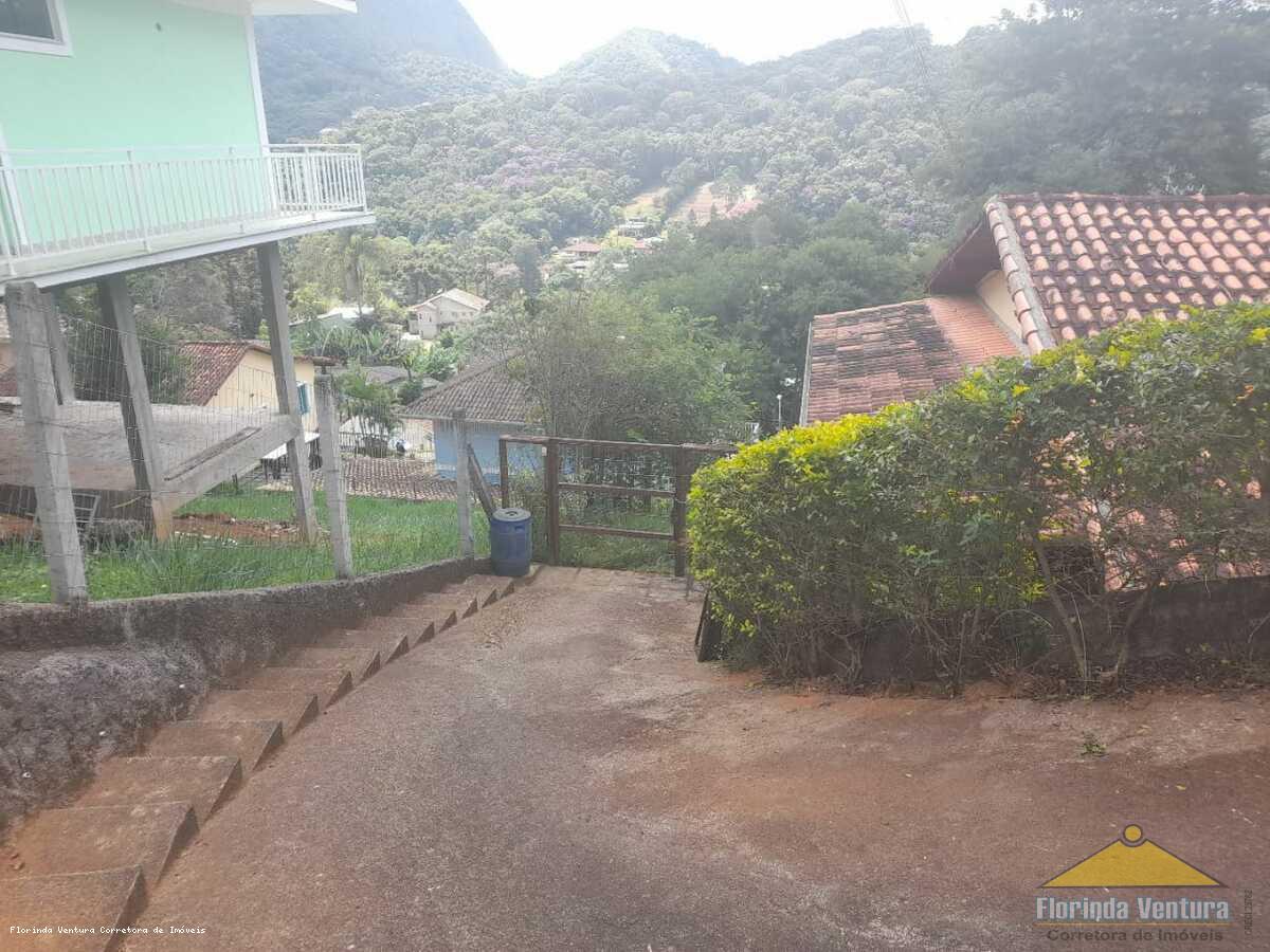 Casa de Condomínio à venda com 3 quartos, 420m² - Foto 11