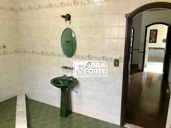 Casa para alugar com 9 quartos, 1100m² - Foto 49