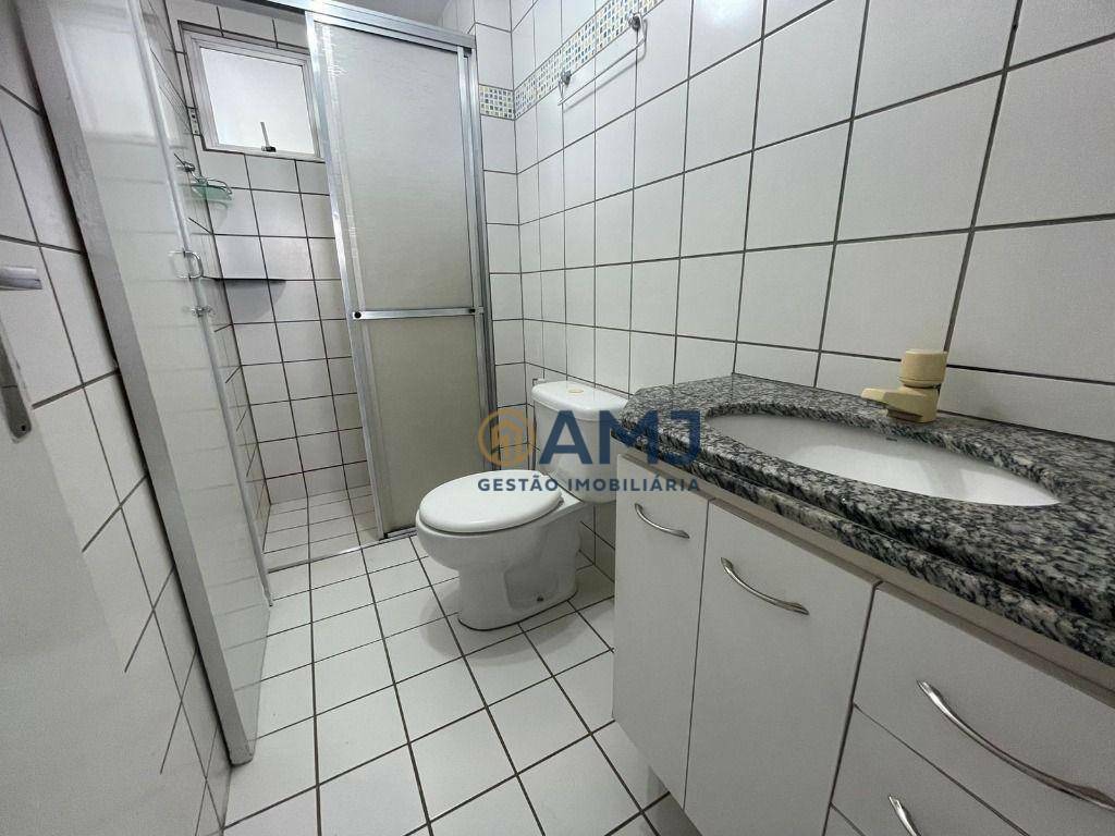 Apartamento para alugar com 2 quartos, 57m² - Foto 5