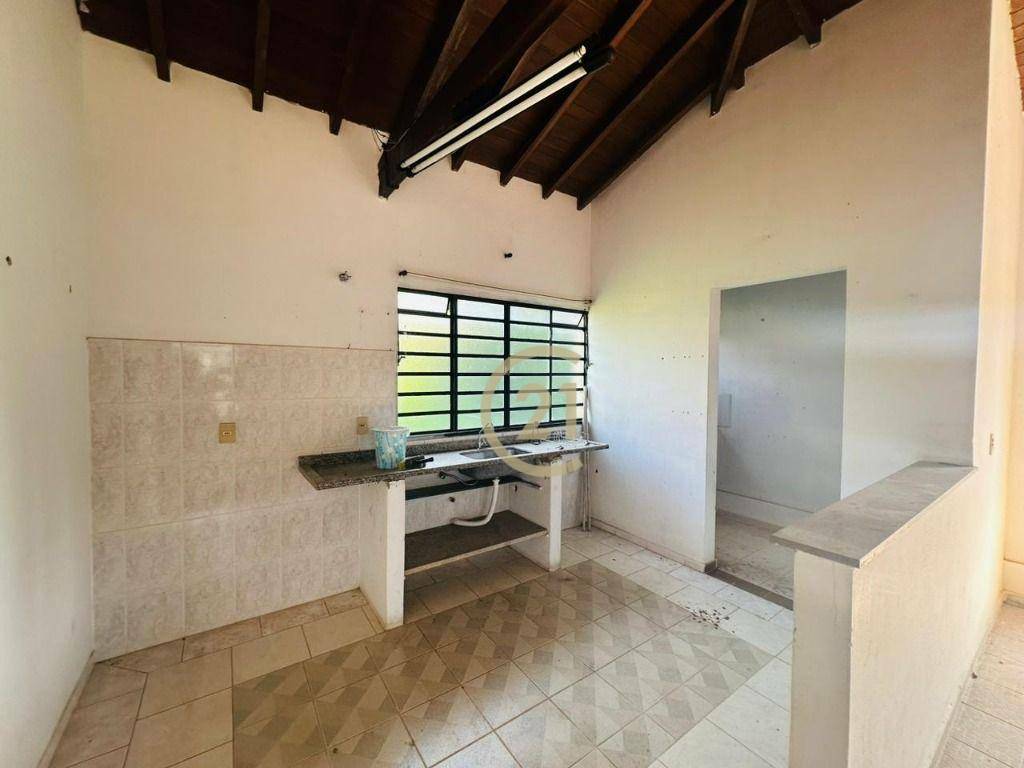 Chácara à venda com 3 quartos, 330m² - Foto 12