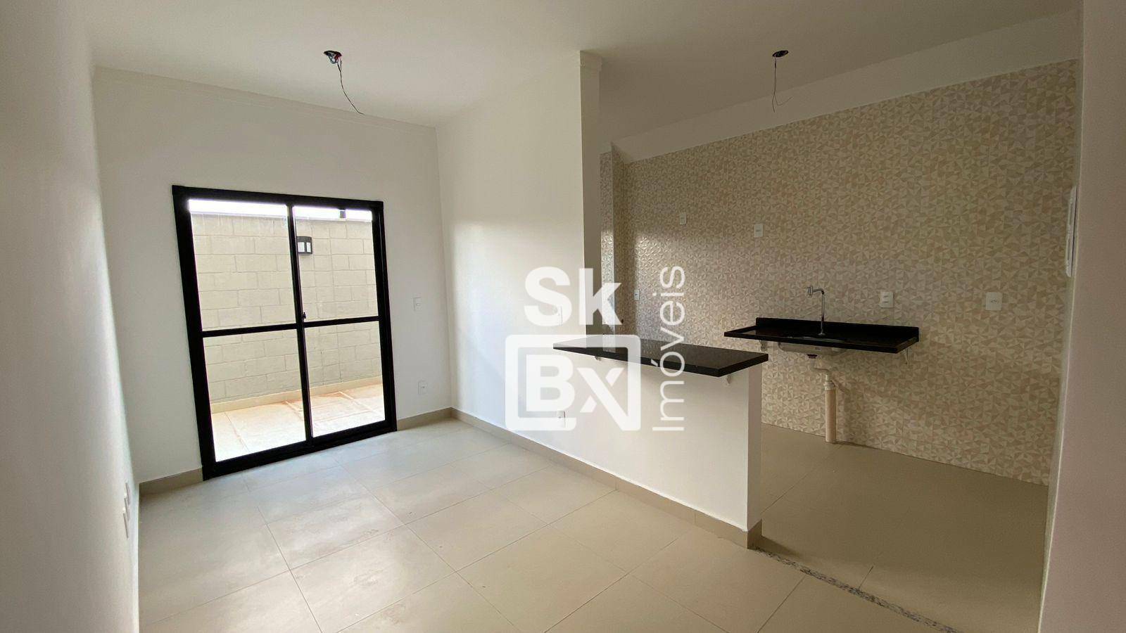 Apartamento à venda com 2 quartos, 79m² - Foto 1