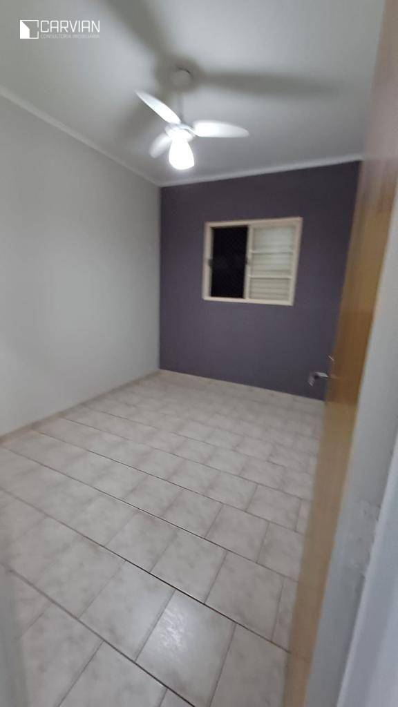 Apartamento à venda com 2 quartos, 50m² - Foto 4