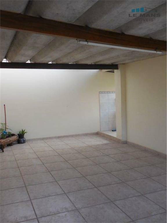 Casa à venda com 2 quartos, 232m² - Foto 12