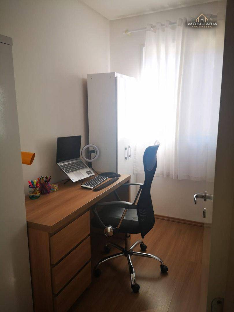 Apartamento para alugar com 3 quartos, 70m² - Foto 8