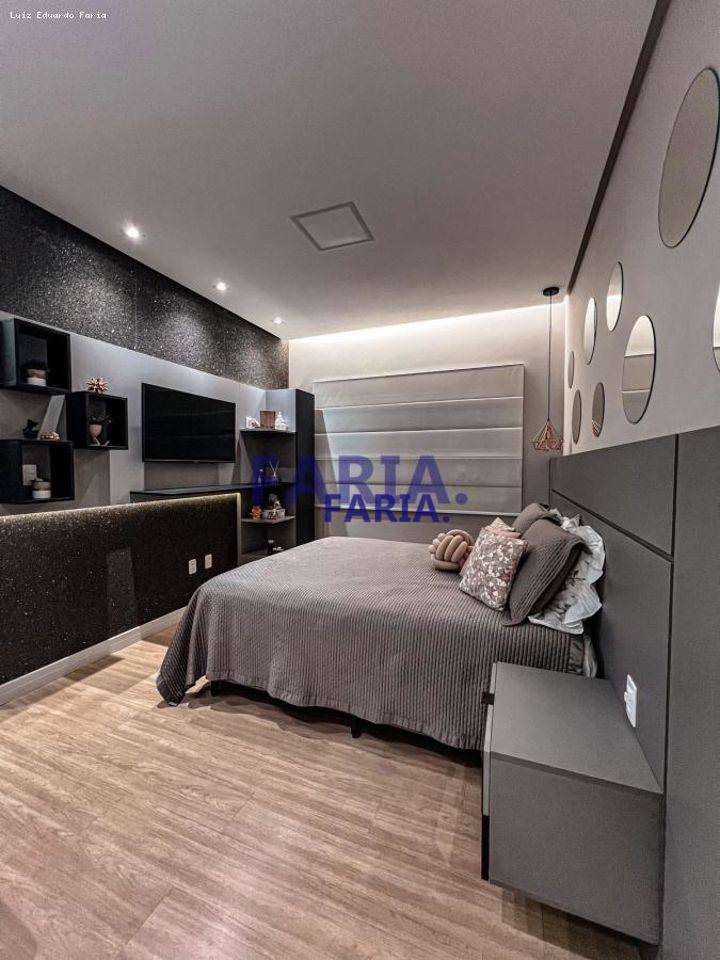 Casa de Condomínio à venda com 3 quartos, 224m² - Foto 9