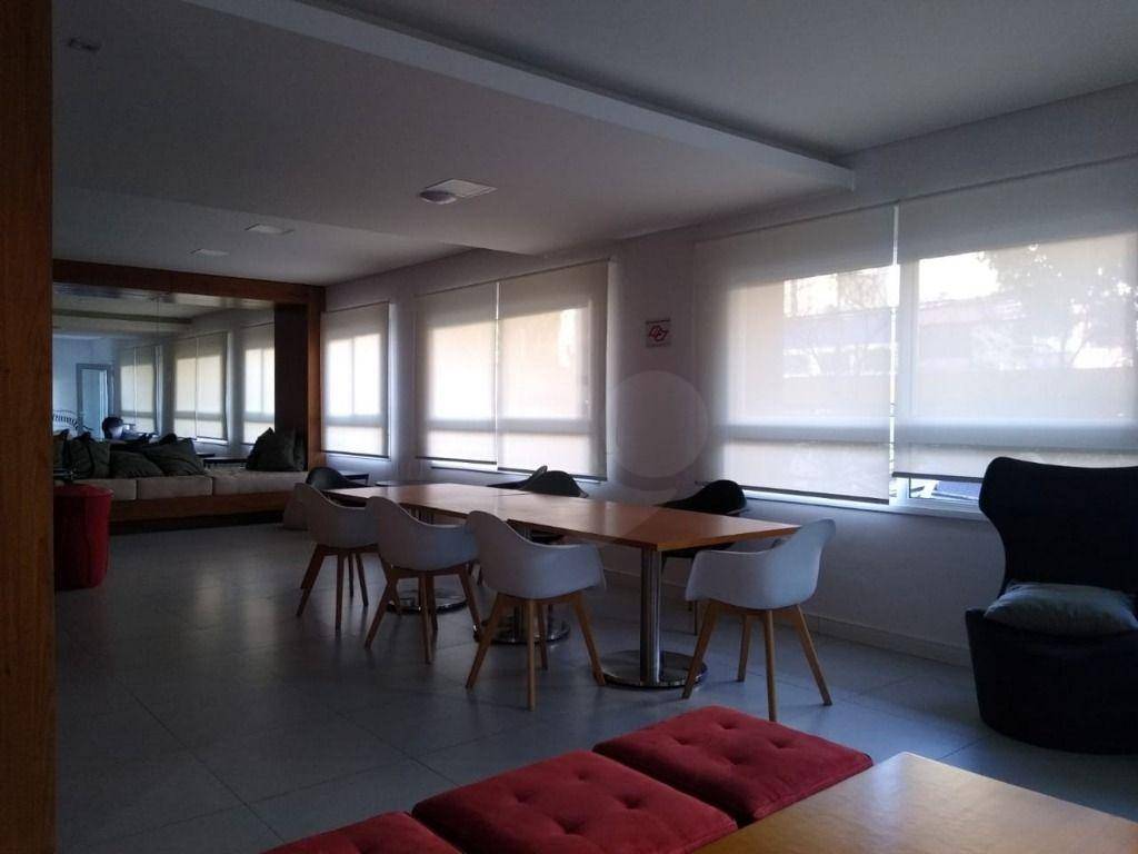 Apartamento à venda com 1 quarto, 38m² - Foto 19