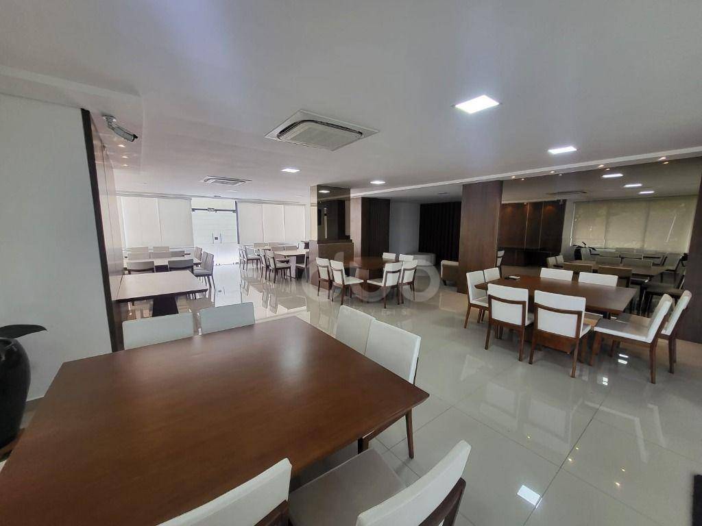 Apartamento para alugar com 3 quartos, 158m² - Foto 40