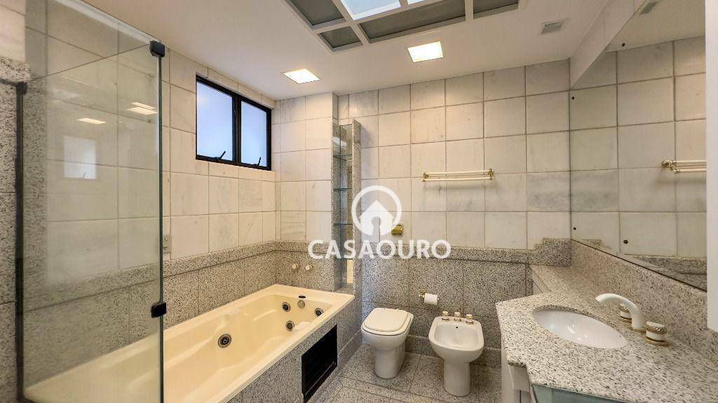 Apartamento à venda com 4 quartos, 280m² - Foto 18