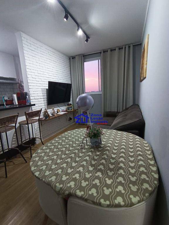 Apartamento à venda com 2 quartos, 44m² - Foto 1