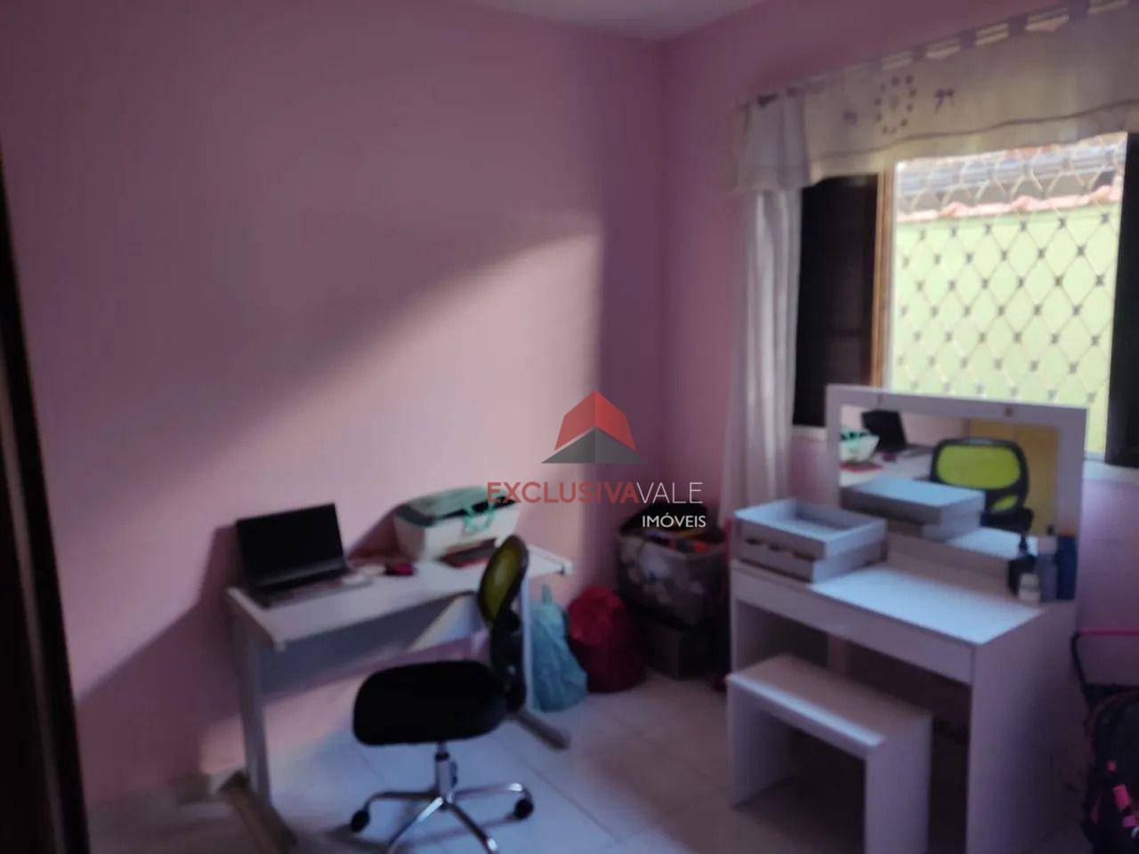 Casa à venda com 3 quartos, 222m² - Foto 8