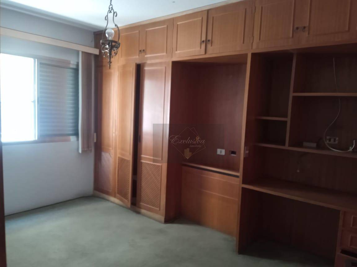 Apartamento à venda com 4 quartos, 237m² - Foto 6