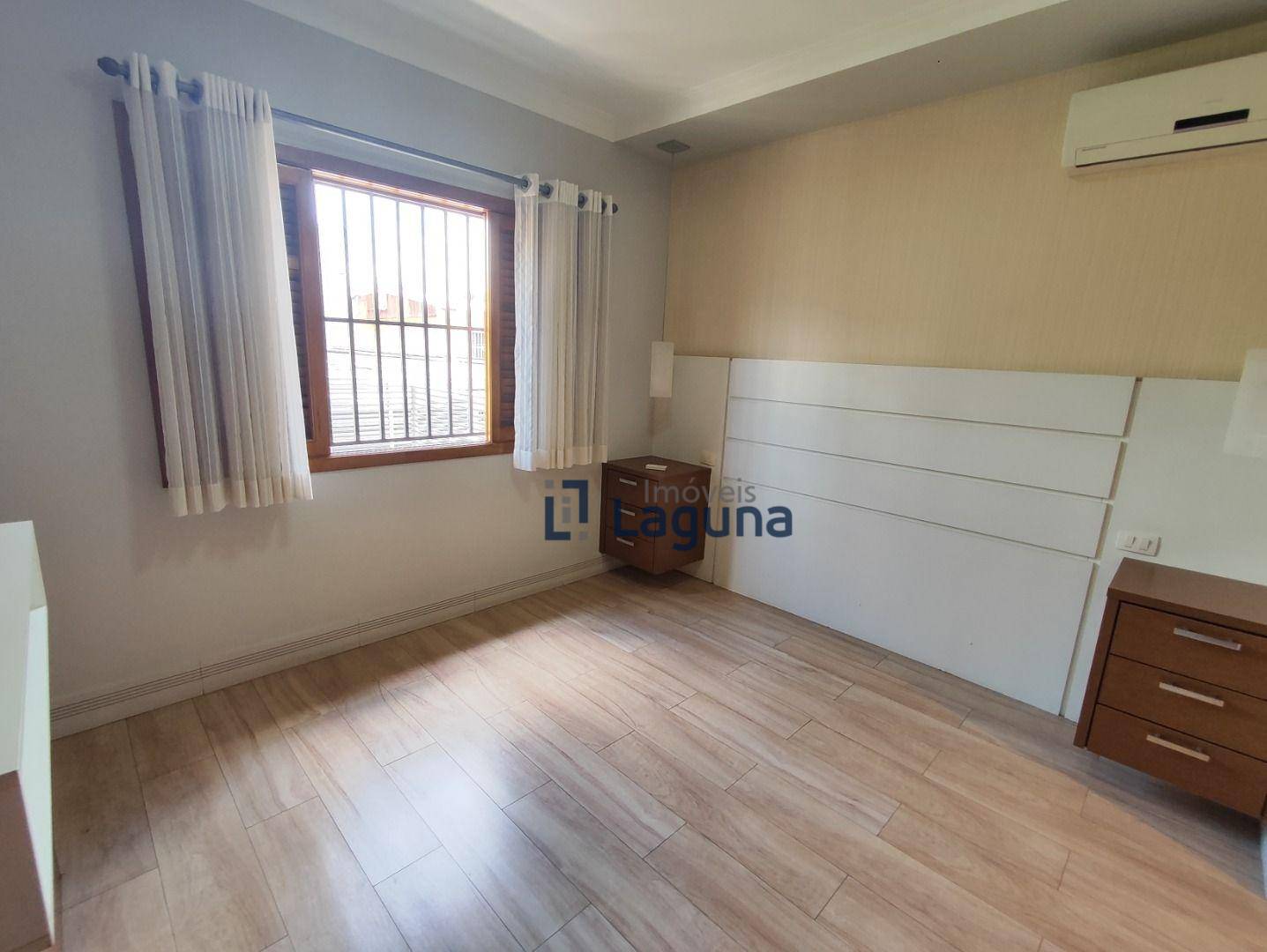 Casa à venda com 3 quartos, 230m² - Foto 81