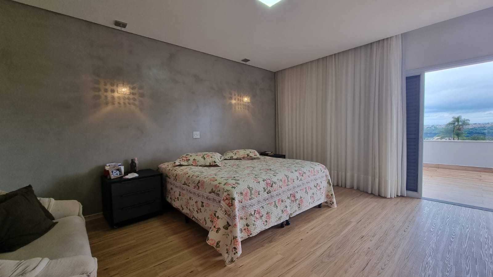 Casa à venda com 3 quartos, 378m² - Foto 39