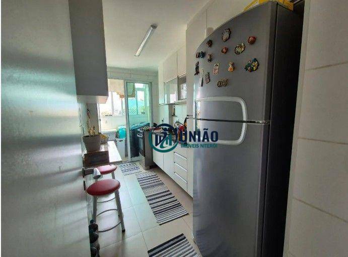 Apartamento à venda com 2 quartos, 94m² - Foto 5