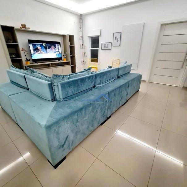 Casa de Condomínio à venda com 3 quartos, 202m² - Foto 10