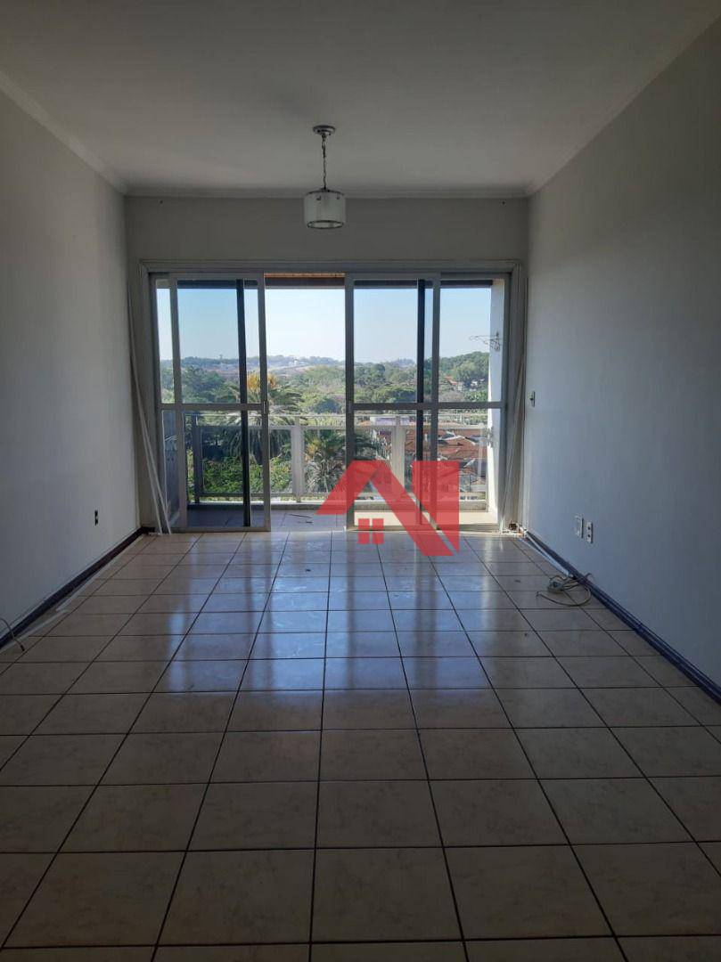 Apartamento à venda com 3 quartos, 104m² - Foto 1