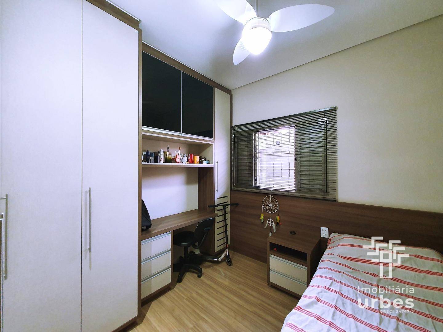 Casa, 3 quartos, 240 m² - Foto 20