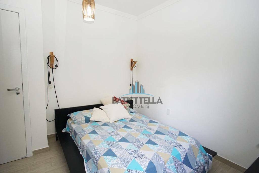 Casa à venda com 3 quartos, 150m² - Foto 13