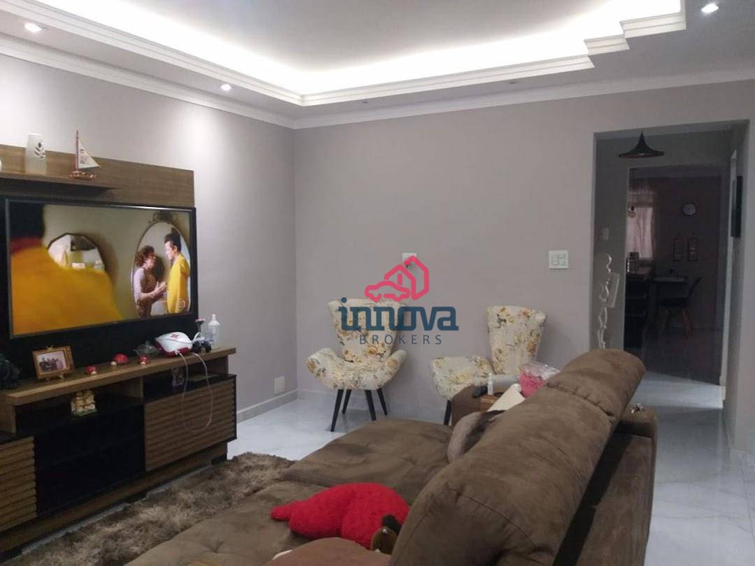 Sobrado à venda com 3 quartos, 315m² - Foto 4