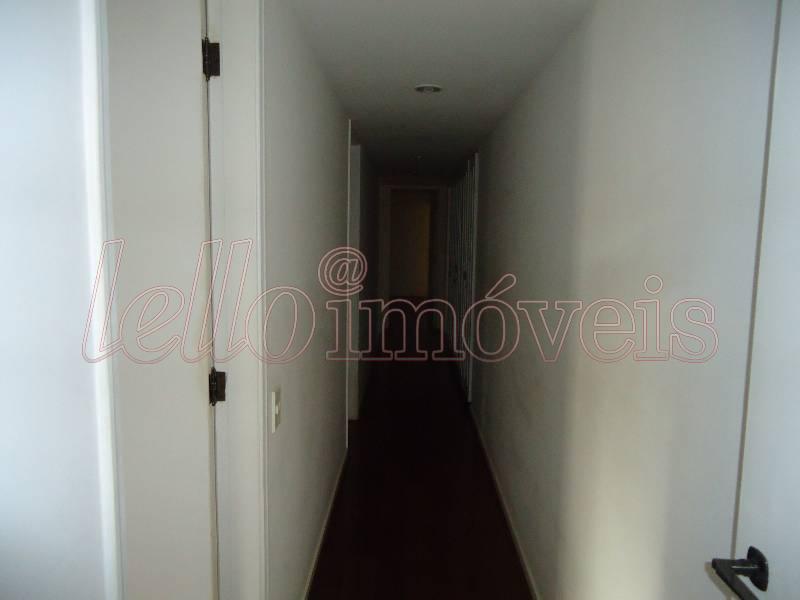 Apartamento para alugar com 3 quartos, 160m² - Foto 11