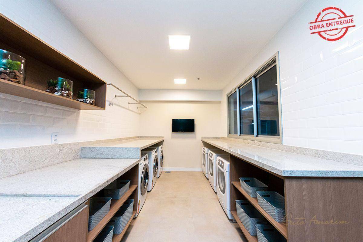 Apartamento à venda com 2 quartos, 63m² - Foto 24