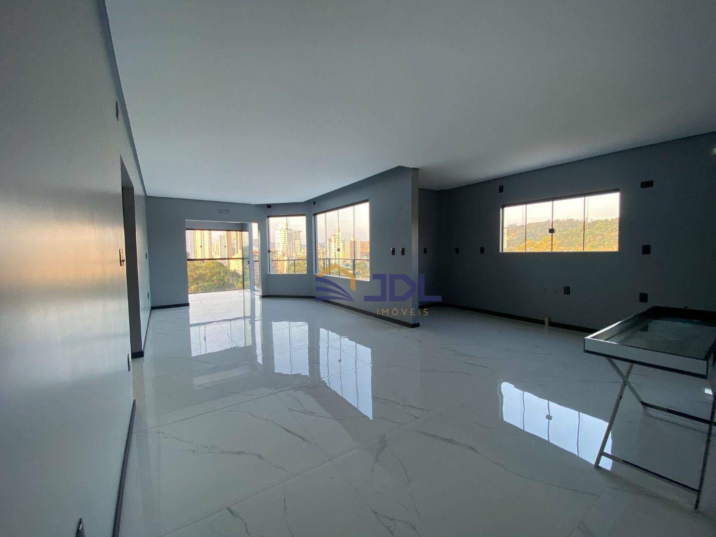 Cobertura à venda com 3 quartos, 142m² - Foto 8