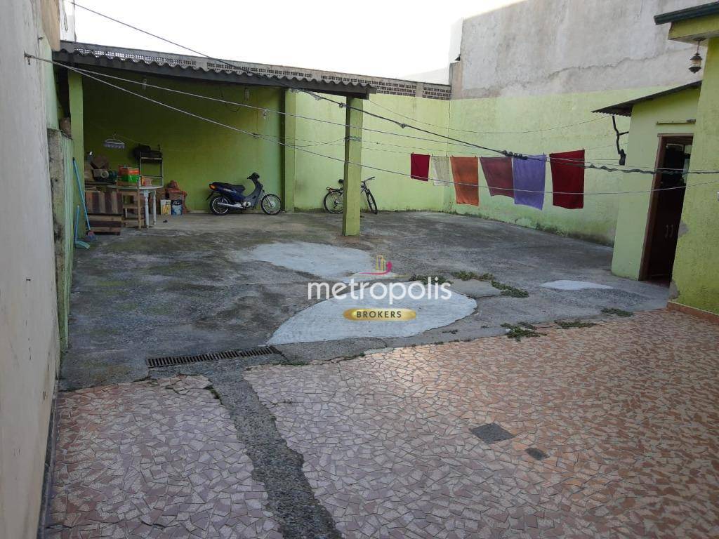 Casa à venda com 3 quartos, 10m² - Foto 10