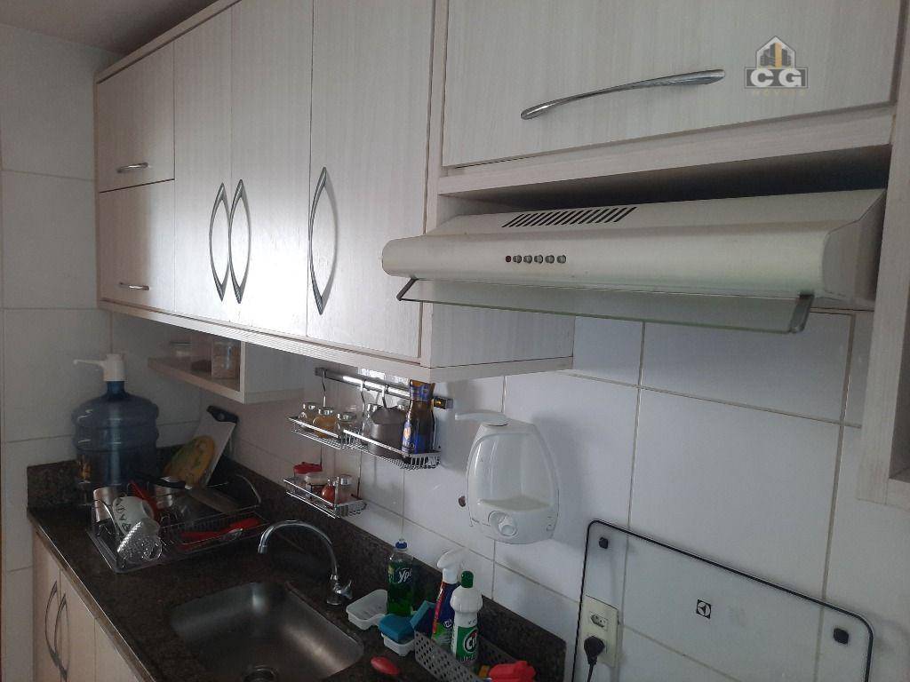 Apartamento à venda com 2 quartos, 69m² - Foto 32