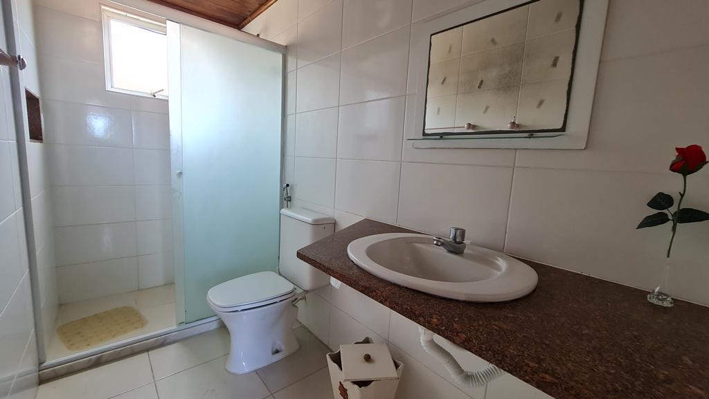 Casa à venda com 5 quartos, 309m² - Foto 35