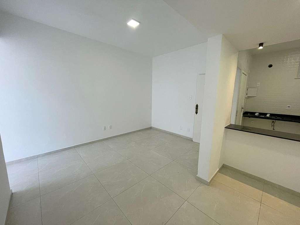 Apartamento à venda com 2 quartos, 78m² - Foto 20