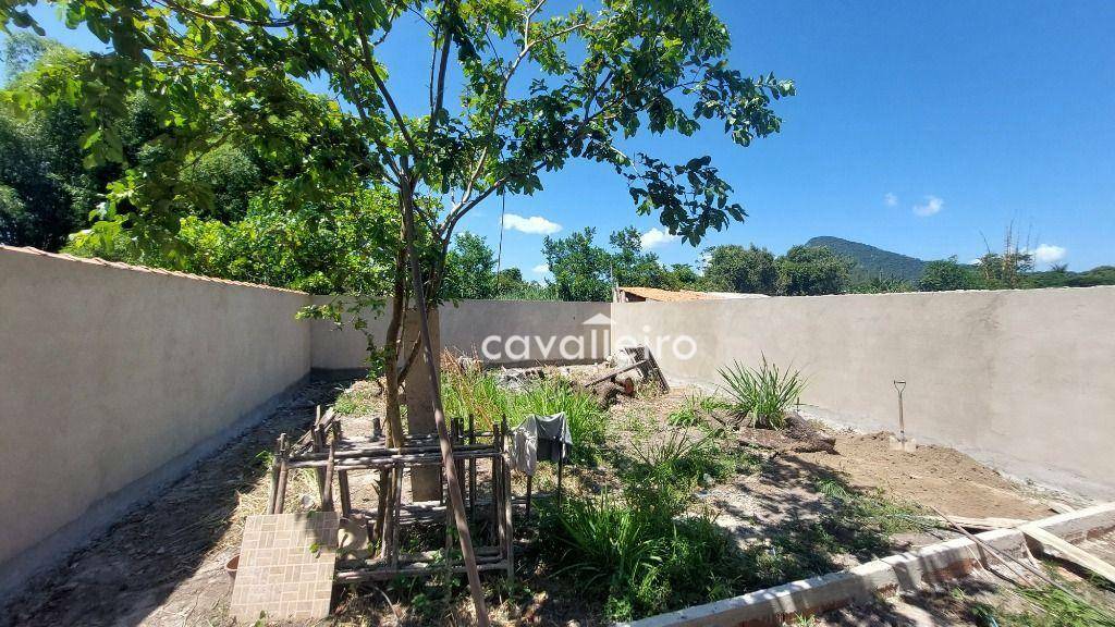 Casa à venda com 2 quartos, 107m² - Foto 16