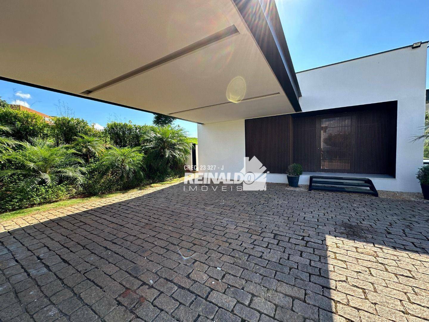 Casa de Condomínio à venda e aluguel com 4 quartos, 485m² - Foto 35