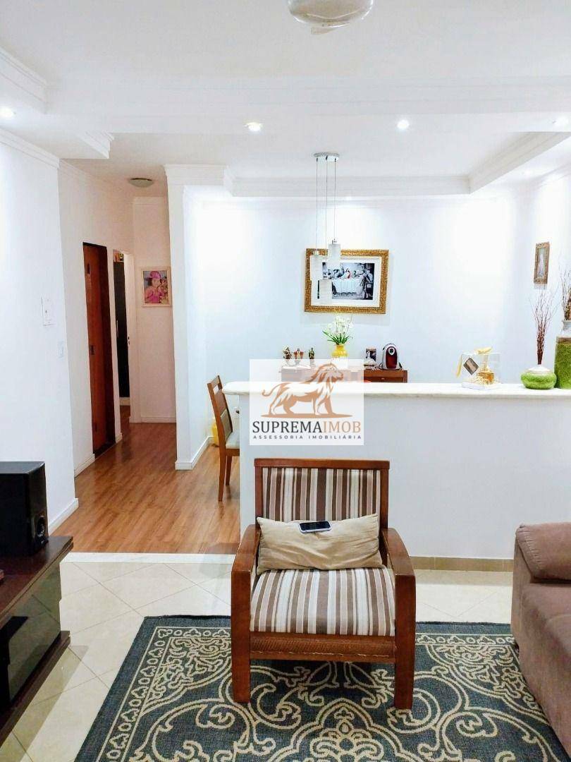 Casa à venda com 2 quartos, 130m² - Foto 2