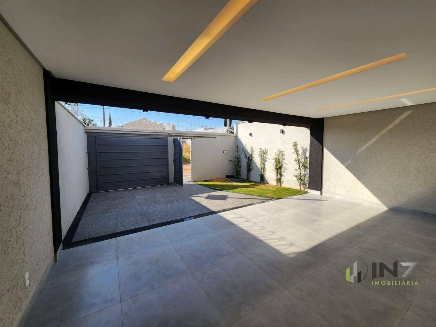 Casa à venda com 3 quartos, 155m² - Foto 2