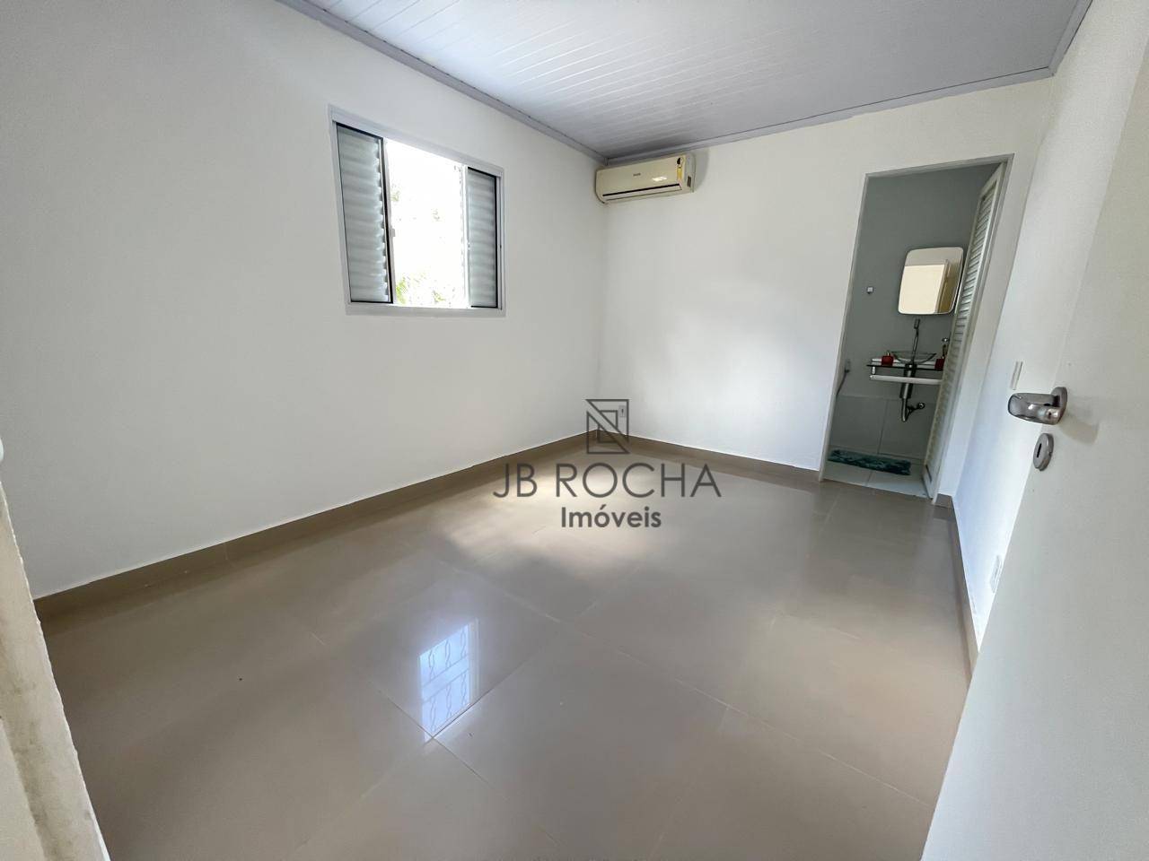 Casa de Condomínio para alugar com 2 quartos, 176m² - Foto 13